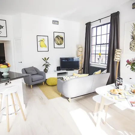 Paintworks Apartman Bristol