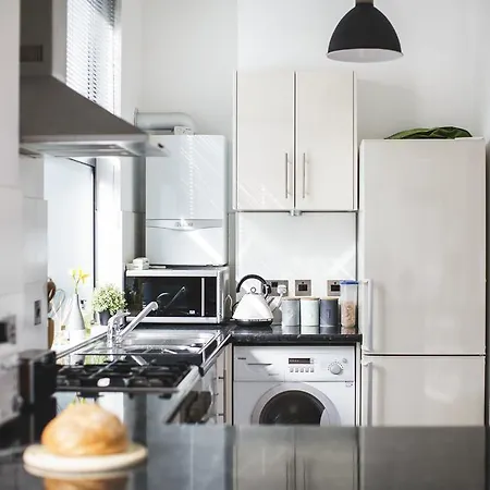 Paintworks Apartment
