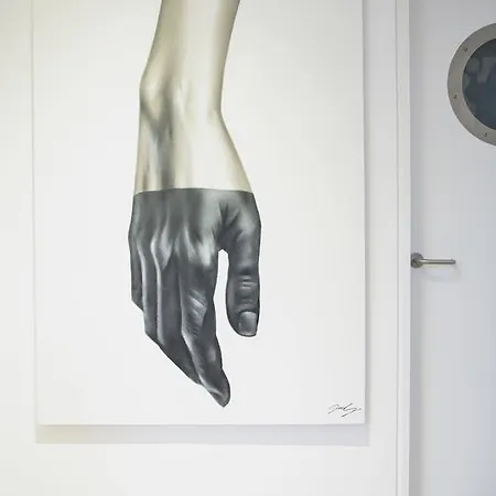 Paintworks Apartment