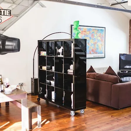 Paintworks Apartman