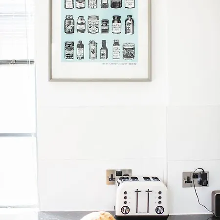 Apartman Paintworks Bristol